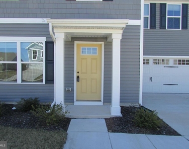 30155 Creekview Circle - Photo Thumbnail 2