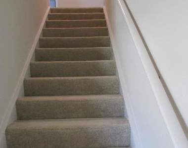 30155 Creekview Circle - Photo Thumbnail 13