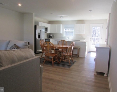 30155 Creekview Circle - Photo Thumbnail 6