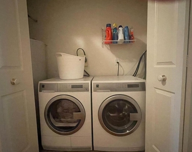 3221 Sutton Place Nw - Photo Thumbnail 21