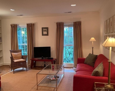 3221 Sutton Place Nw - Photo Thumbnail 3