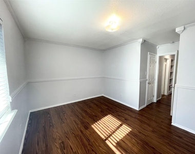 8208 Sam Rayburn Dr - Photo Thumbnail 16