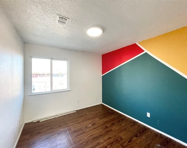 8208 Sam Rayburn Dr - Photo Thumbnail 9