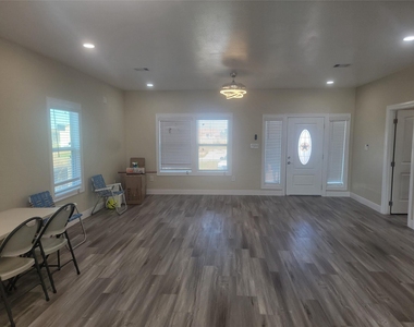 2250 Road 5732 - Photo Thumbnail 8
