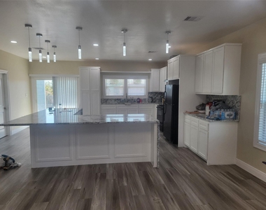 2250 Road 5732 - Photo Thumbnail 7