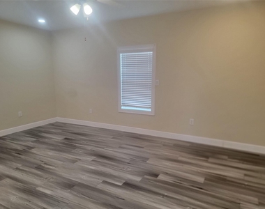 2250 Road 5732 - Photo Thumbnail 10