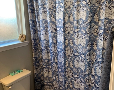 15772 Aspen Drive - Photo Thumbnail 3