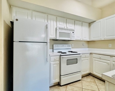 4105 Residence Drive - Photo Thumbnail 10