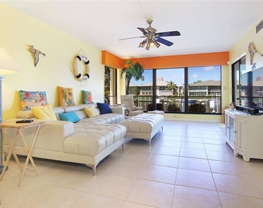 4010 Se 20th Place - Photo Thumbnail 7