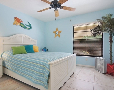 4010 Se 20th Place - Photo Thumbnail 18