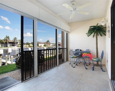 4010 Se 20th Place - Photo Thumbnail 6