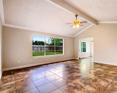 7422 Breccia Drive - Photo Thumbnail 1