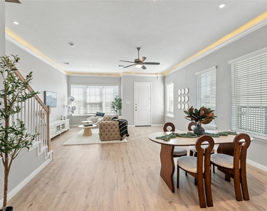 903 Beebrush Lane - Photo Thumbnail 2