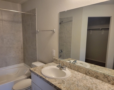 14930 Dane Ct - Photo Thumbnail 16
