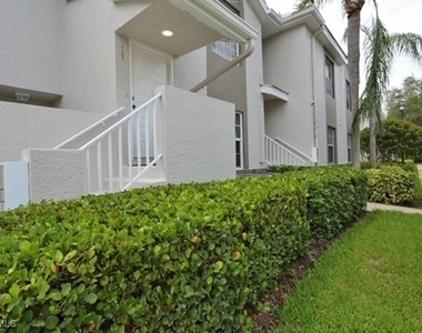 3745 Fieldstone Boulevard - Photo Thumbnail 12