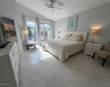 5950 Almaden Drive - Photo Thumbnail 20