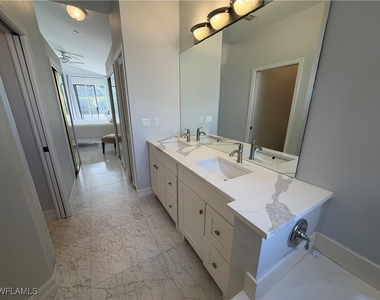 5950 Almaden Drive - Photo Thumbnail 28