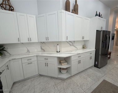 5950 Almaden Drive - Photo Thumbnail 5