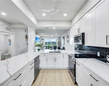 2740 Cypress Trace Circle - Photo Thumbnail 4