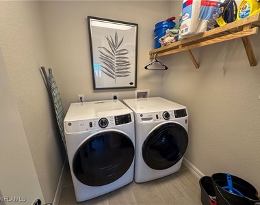 163 Indies Drive E - Photo Thumbnail 40
