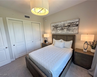 163 Indies Drive E - Photo Thumbnail 36