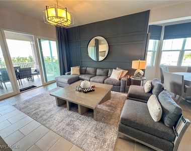 163 Indies Drive E - Photo Thumbnail 11
