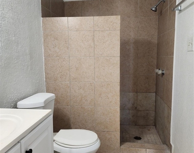 14033 Garber Lane - Photo Thumbnail 13