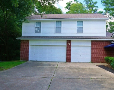 2429 Chantilly Lane - Photo Thumbnail 6