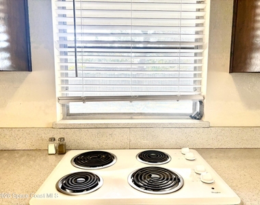 19 Orange Avenue - Photo Thumbnail 12