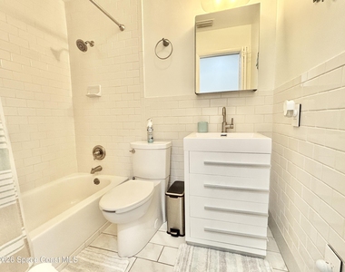 419 Ocean Avenue - Photo Thumbnail 12