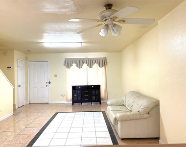 7831 Fuqua Street - Photo Thumbnail 14