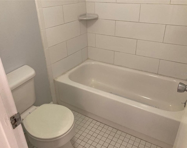 4908 38th Way S - Photo Thumbnail 12