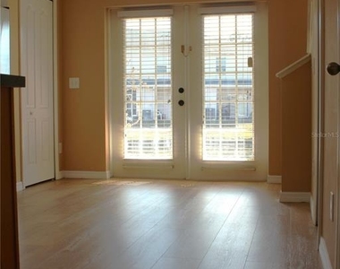 16320 Swan View Circle - Photo Thumbnail 5