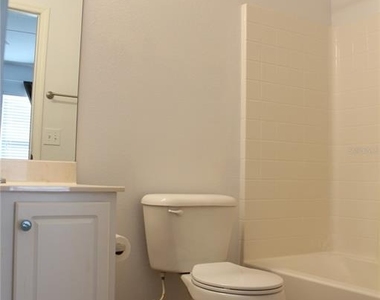 16320 Swan View Circle - Photo Thumbnail 15
