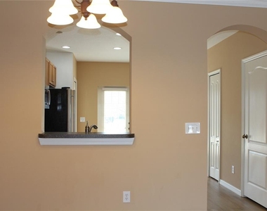 16320 Swan View Circle - Photo Thumbnail 3