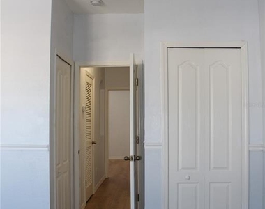 16320 Swan View Circle - Photo Thumbnail 20