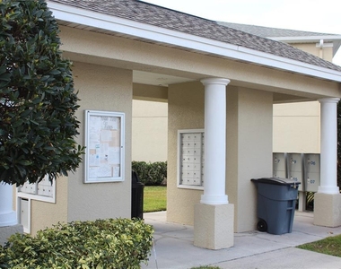 16320 Swan View Circle - Photo Thumbnail 30