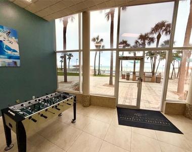 880 Mandalay Avenue - Photo Thumbnail 49