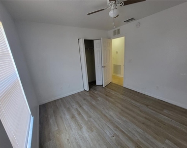 15755 Sw 33rd Ave Road - Photo Thumbnail 6