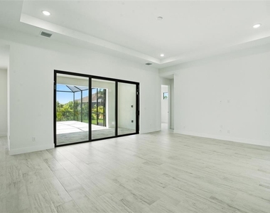 8348 Walden Street - Photo Thumbnail 15