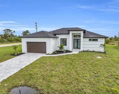 15401 Aqua Circle - Photo Thumbnail 2