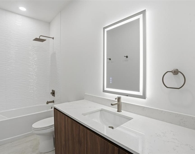 9402 Arrid Circle - Photo Thumbnail 36
