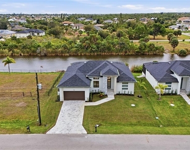 9402 Arrid Circle - Photo Thumbnail 11