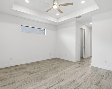 9402 Arrid Circle - Photo Thumbnail 26