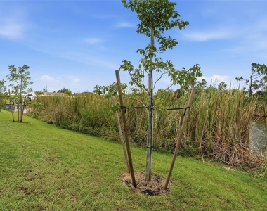 9402 Arrid Circle - Photo Thumbnail 53