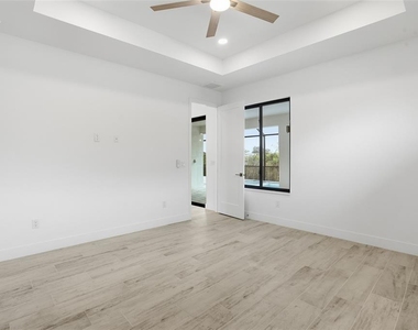 9402 Arrid Circle - Photo Thumbnail 28