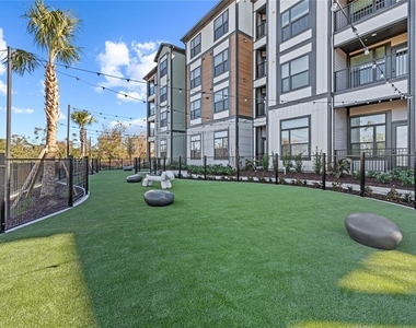 2285 Crown Village Road - Photo Thumbnail 18