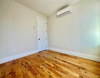 507 East 183rd Street - Photo Thumbnail 5