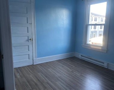 20 Myrtle Avenue - Photo Thumbnail 3