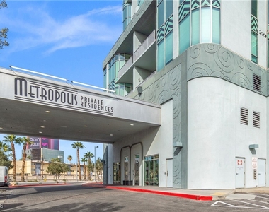 360 E Desert Inn Road - Photo Thumbnail 45